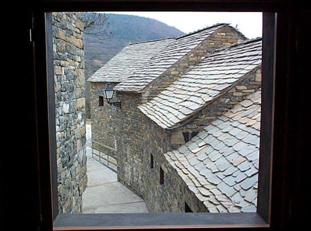 Apartamentos Turisticos Isín المظهر الخارجي الصورة